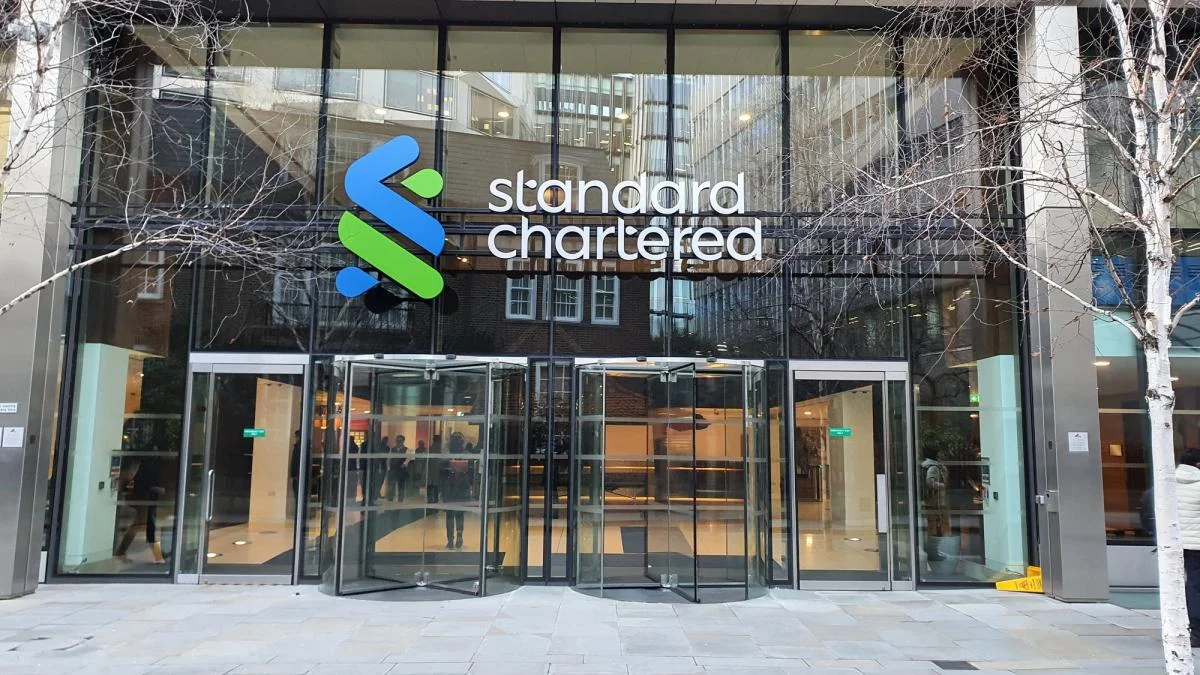 Standard Chartered запустил кастоди для стейблкоина RLUSD от Ripple и готовит интеграцию с LMAX